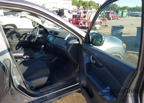 2018 Nissan Rogue Sv from USA, damaged, VIN 5N1AT2MT5JC713340